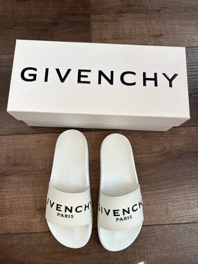 Givenchy white rubber slide sandals